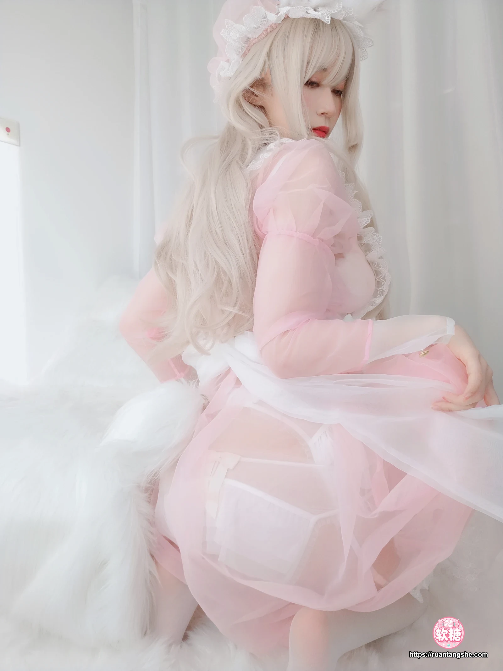 白银81 白银81 NO.023 - 女仆小兔子
