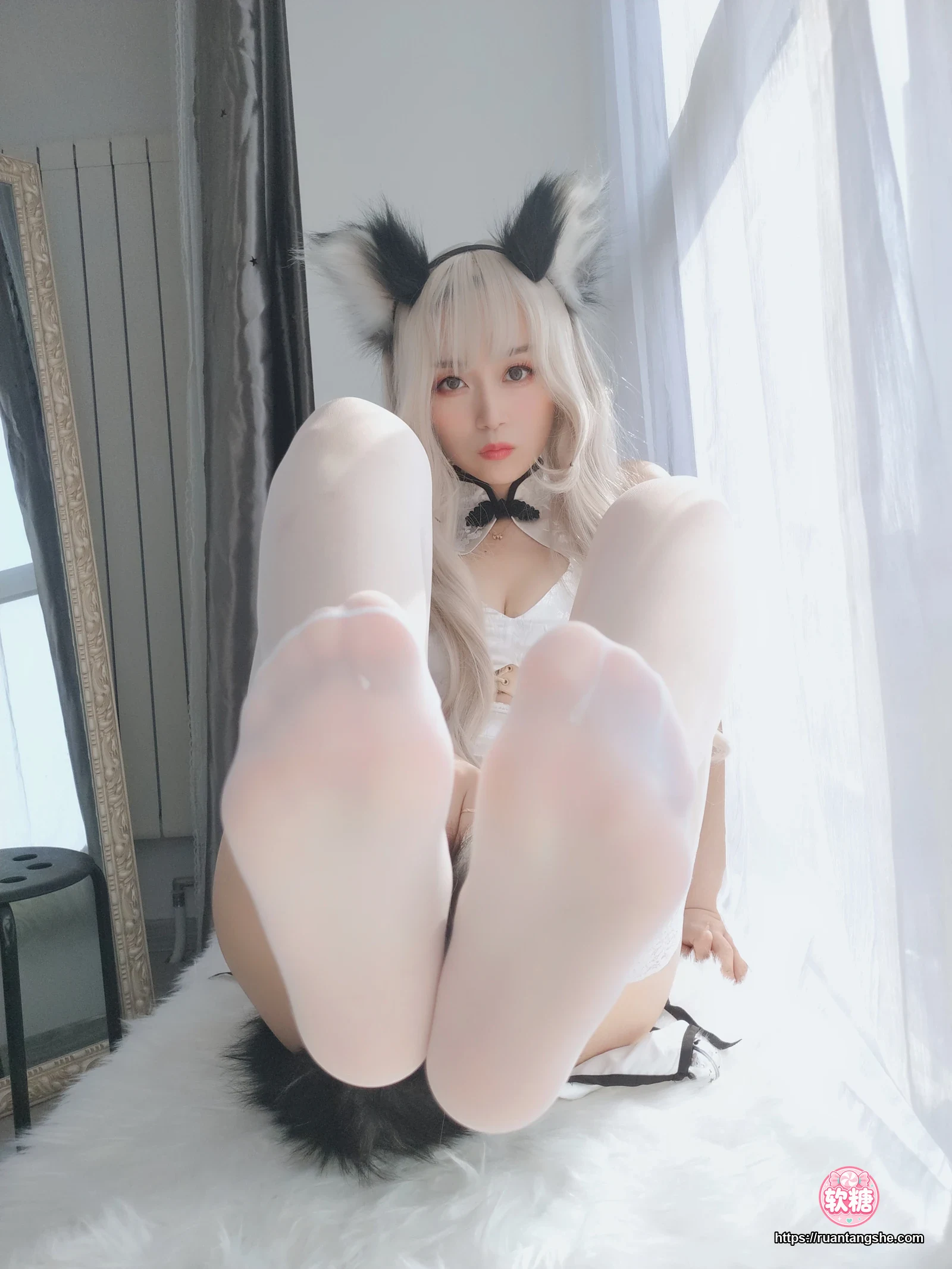 白银81 白银81 NO.025 - 小白狼