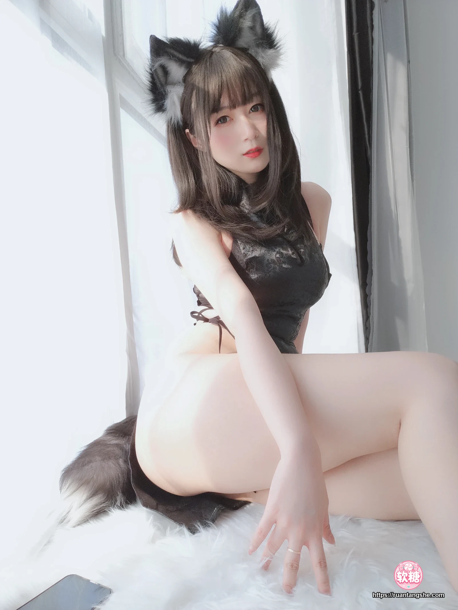 白银81 白银81 NO.027 - 小黑狼