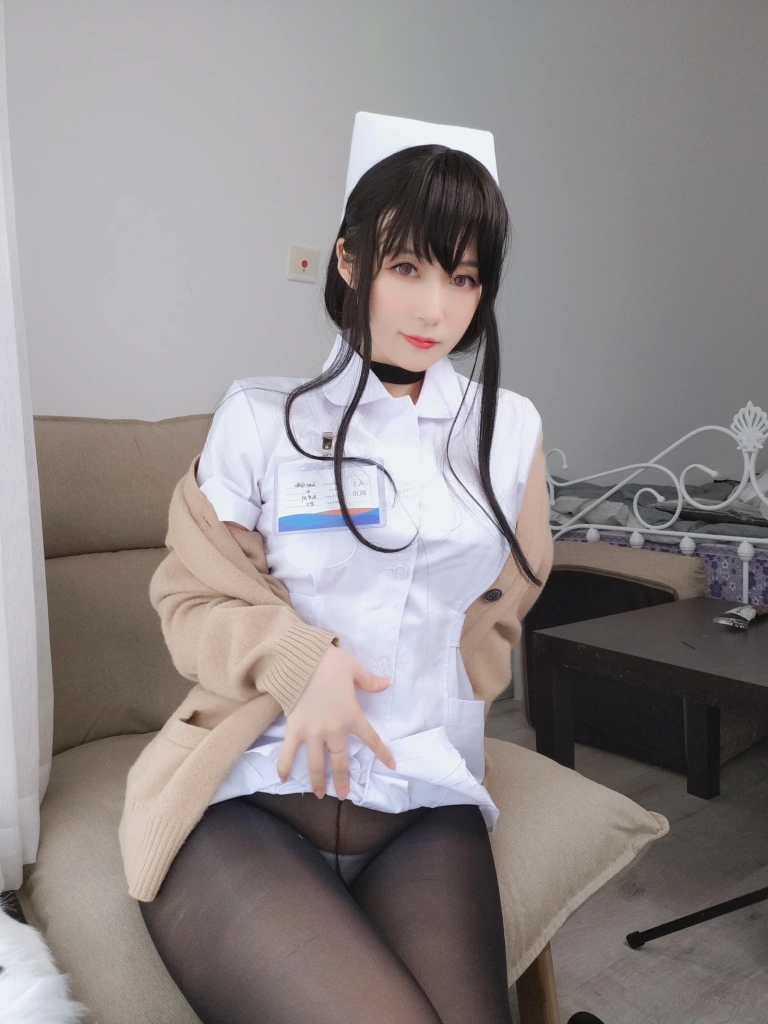 白银81《长发小护士》写真图集 66P+3V｜在线预览与图包下载