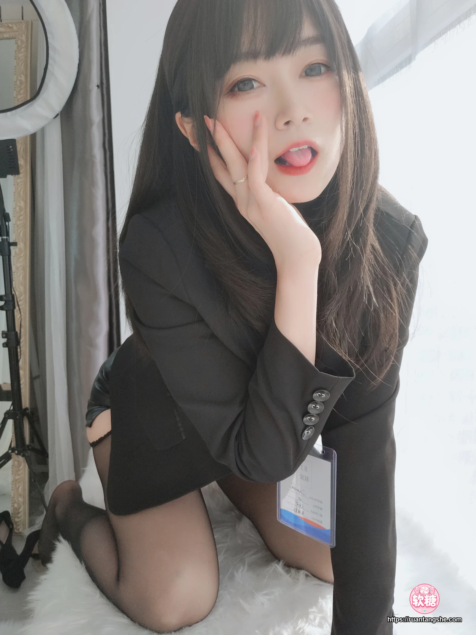 白银81 白银81 NO.029 - 职场新人
