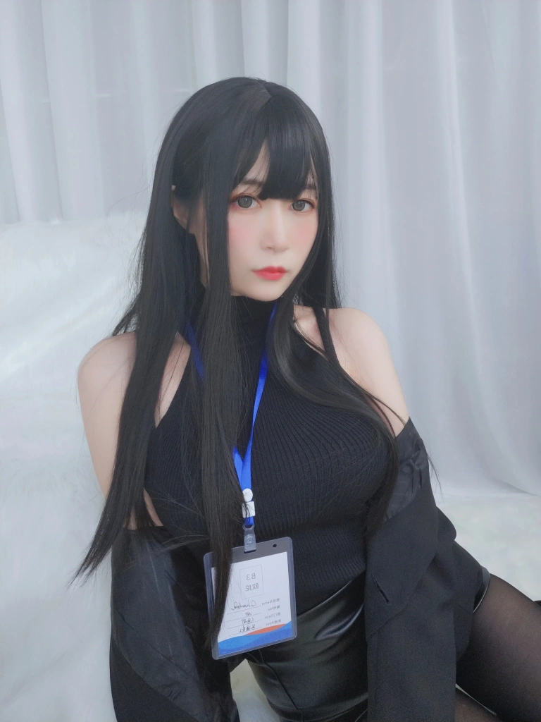 白银81《职场新人》写真图集 118P+7V｜在线预览与图包下载