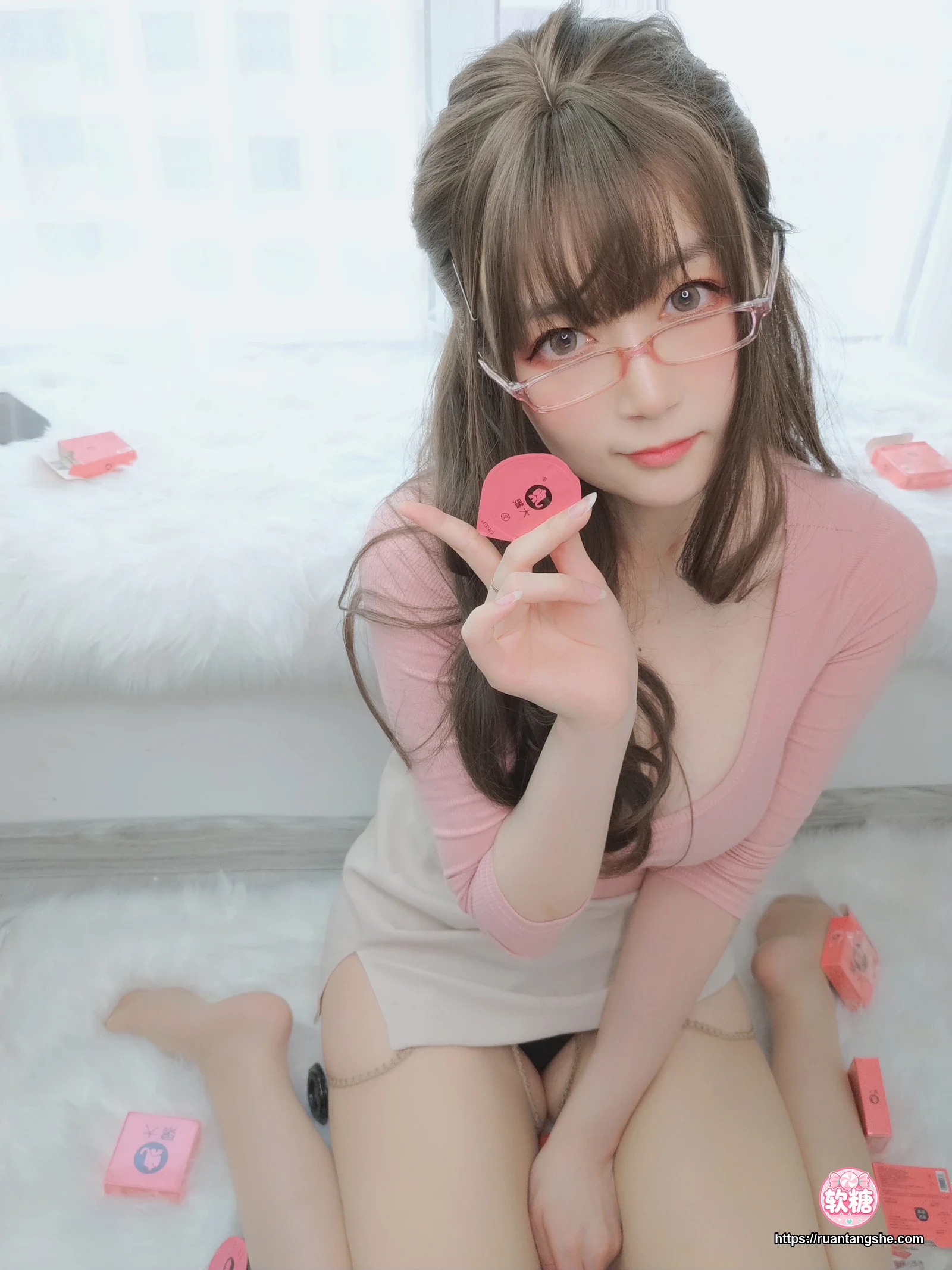 白银81 白银81 NO.031 - 甜美后辈