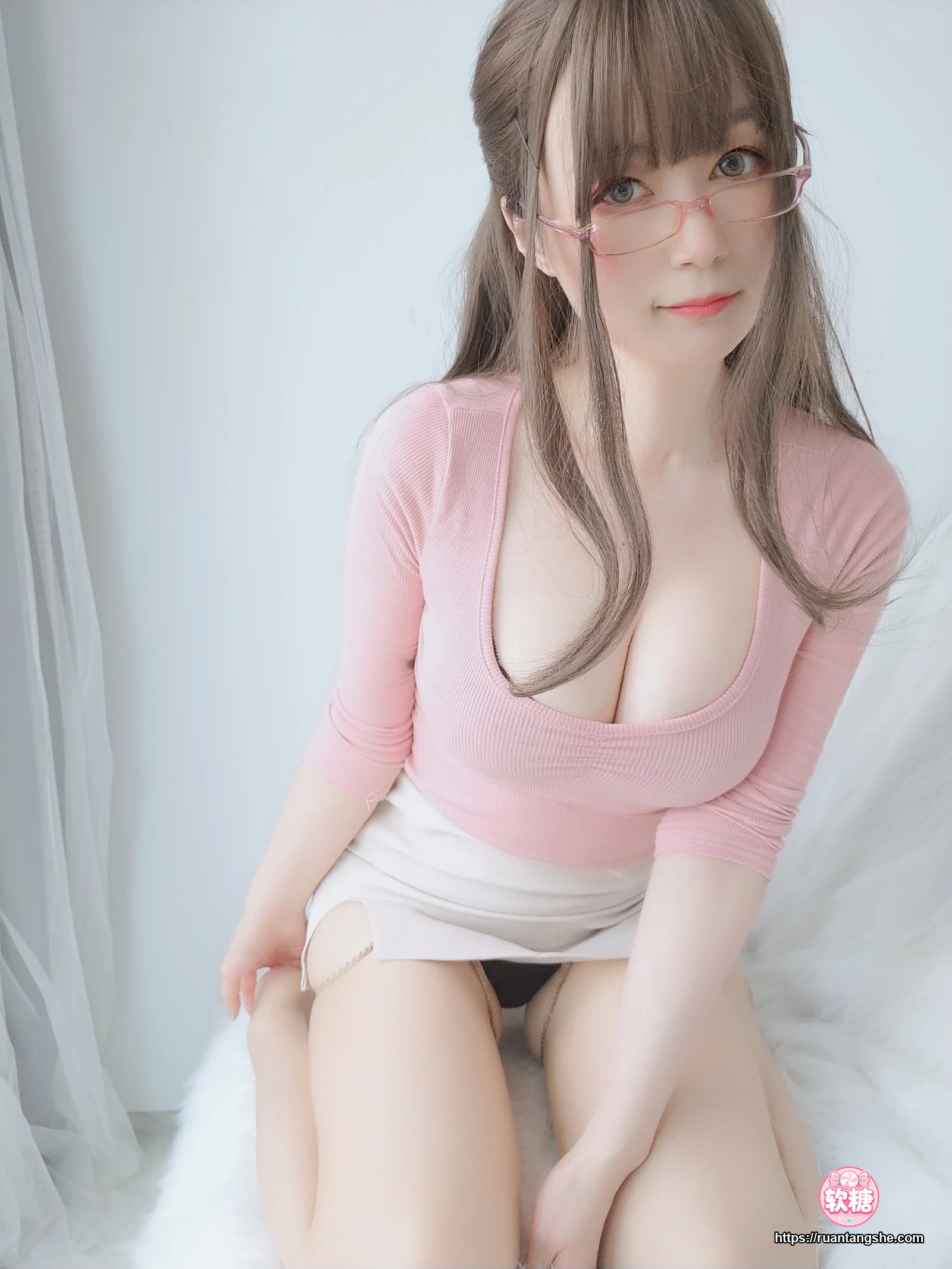 白银81 白银81 NO.031 - 甜美后辈