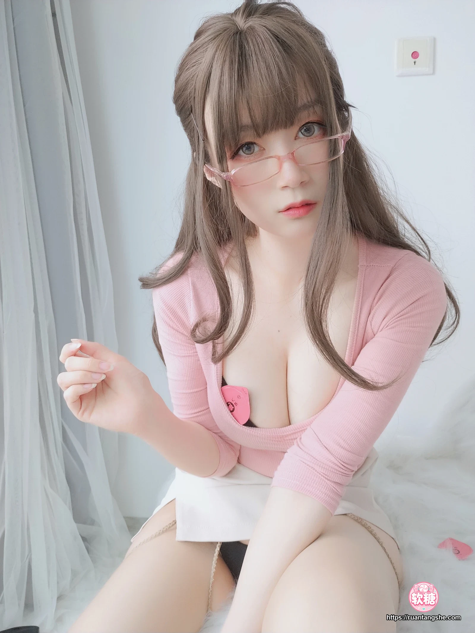 白银81 白银81 NO.031 - 甜美后辈