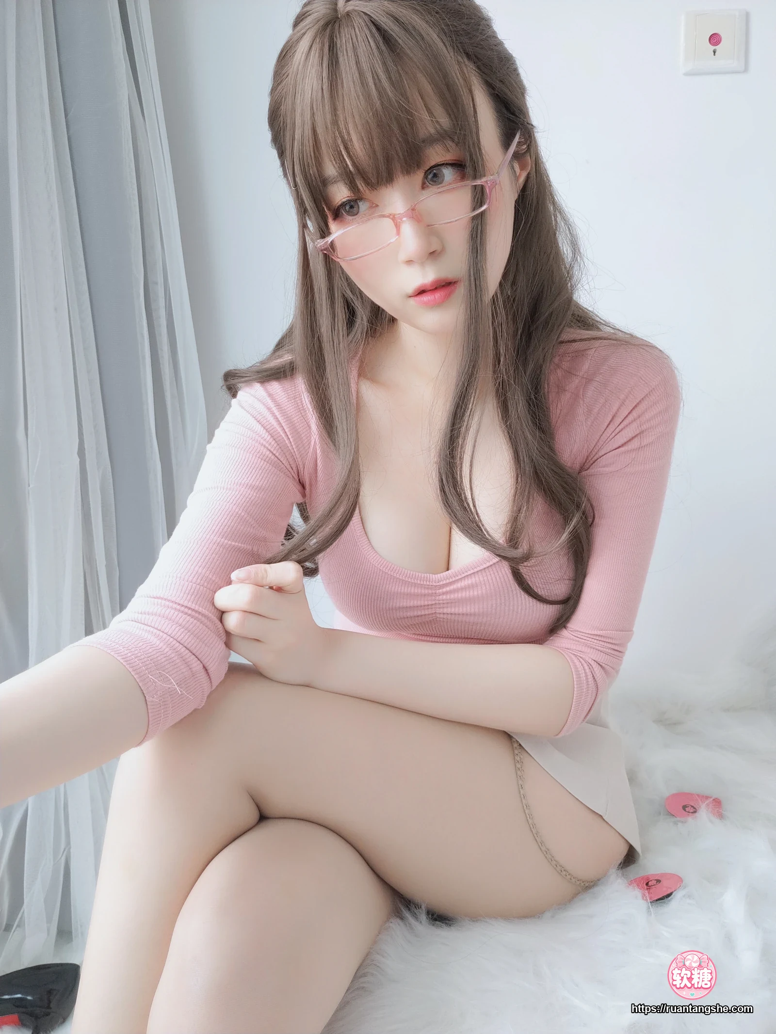 白银81 白银81 NO.031 - 甜美后辈