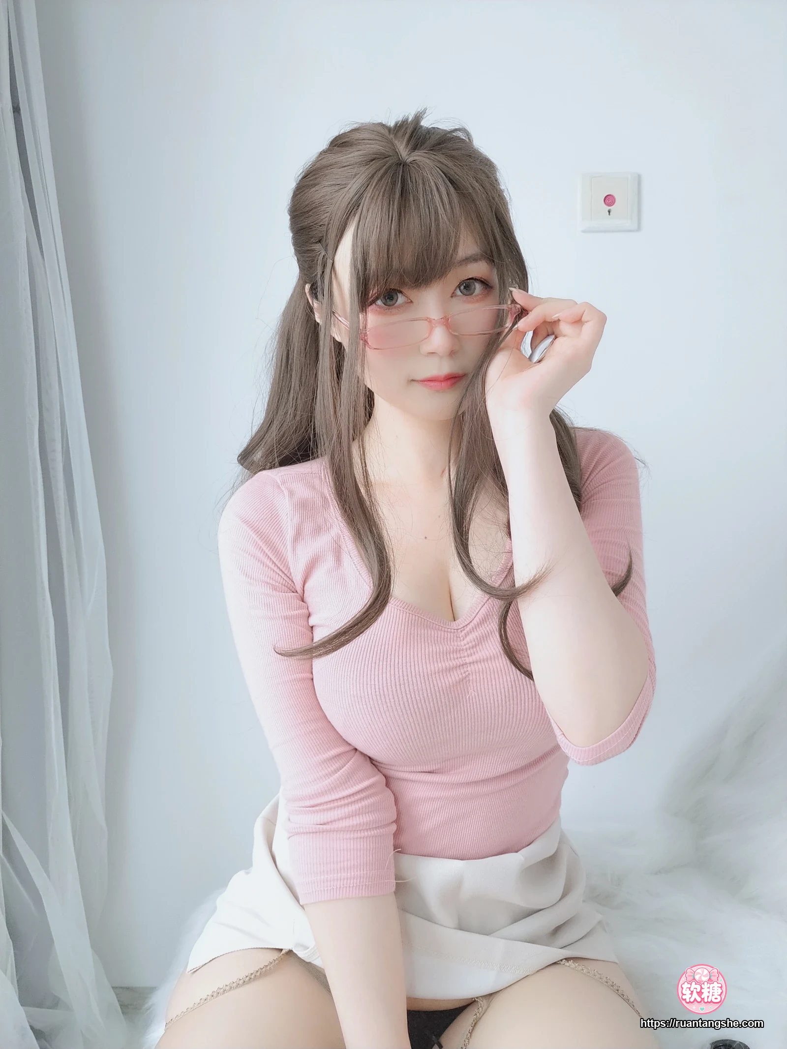 白银81 白银81 NO.031 - 甜美后辈