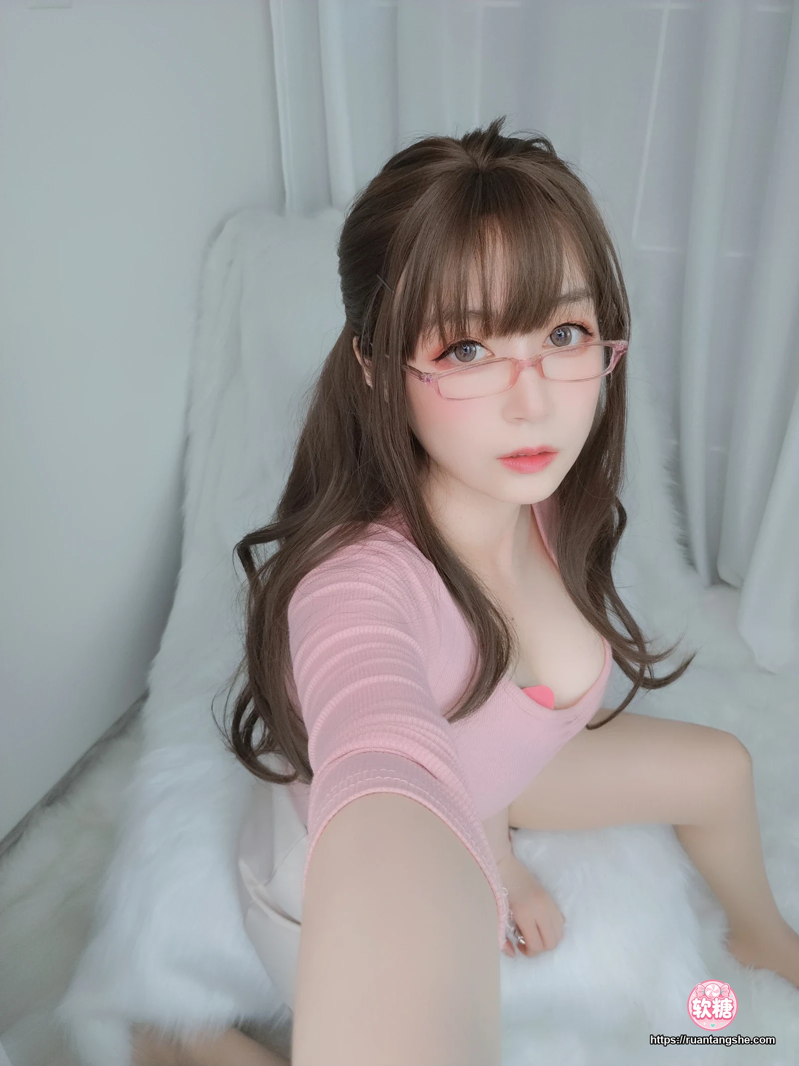 白银81 白银81 NO.031 - 甜美后辈