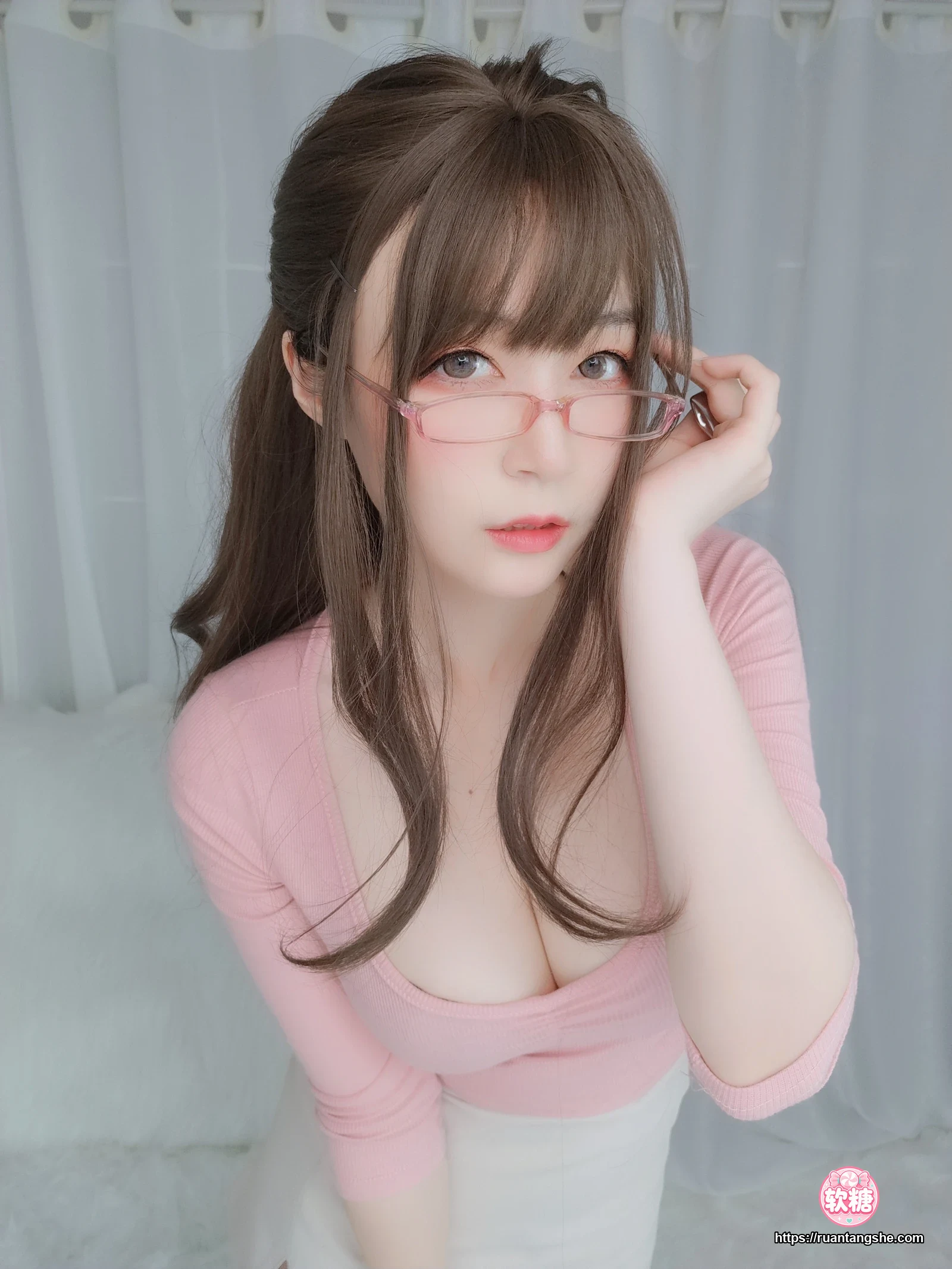 白银81 白银81 NO.031 - 甜美后辈