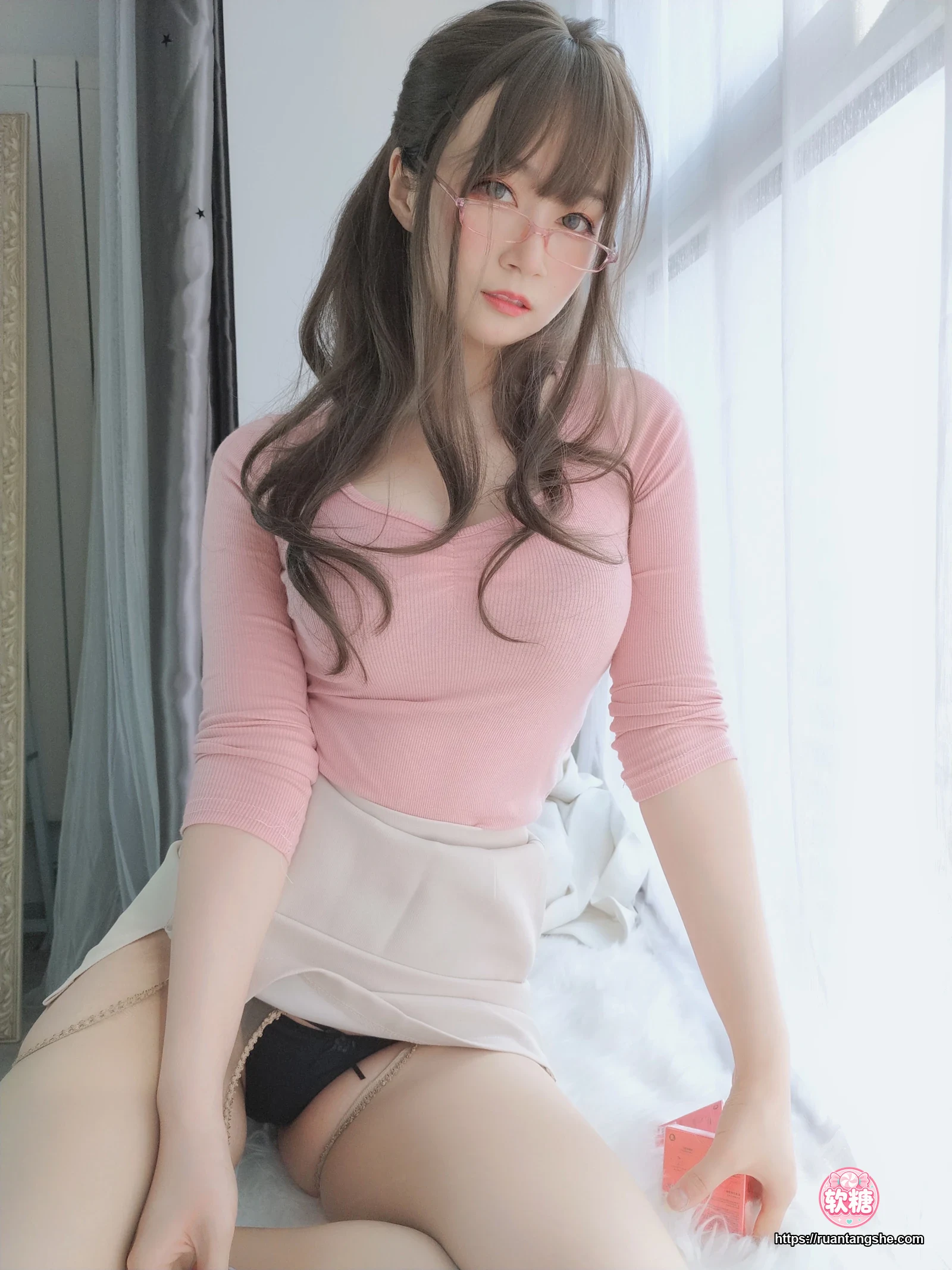 白银81 白银81 NO.031 - 甜美后辈