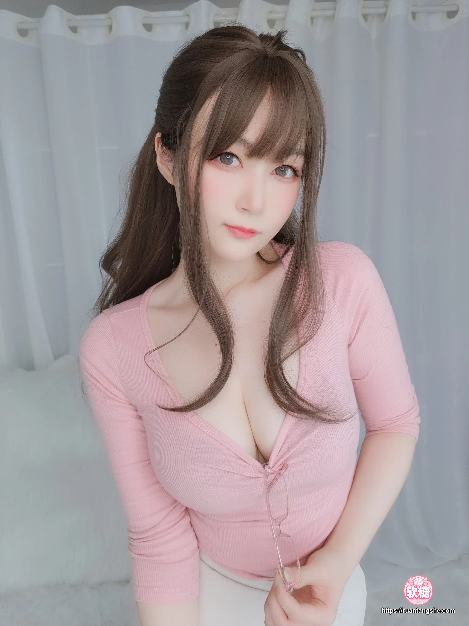 白银81 白银81 NO.031 - 甜美后辈