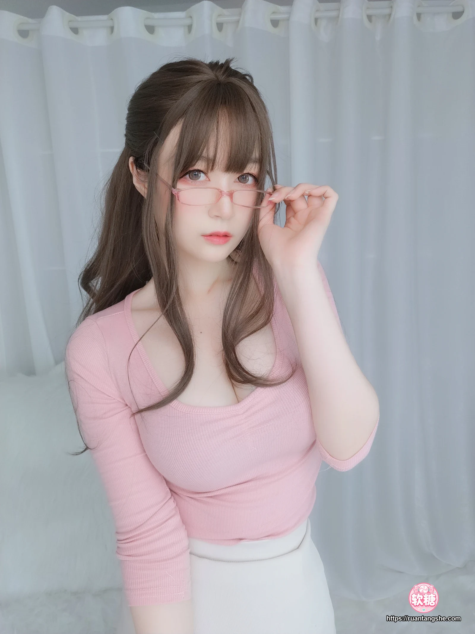 白银81 白银81 NO.031 - 甜美后辈