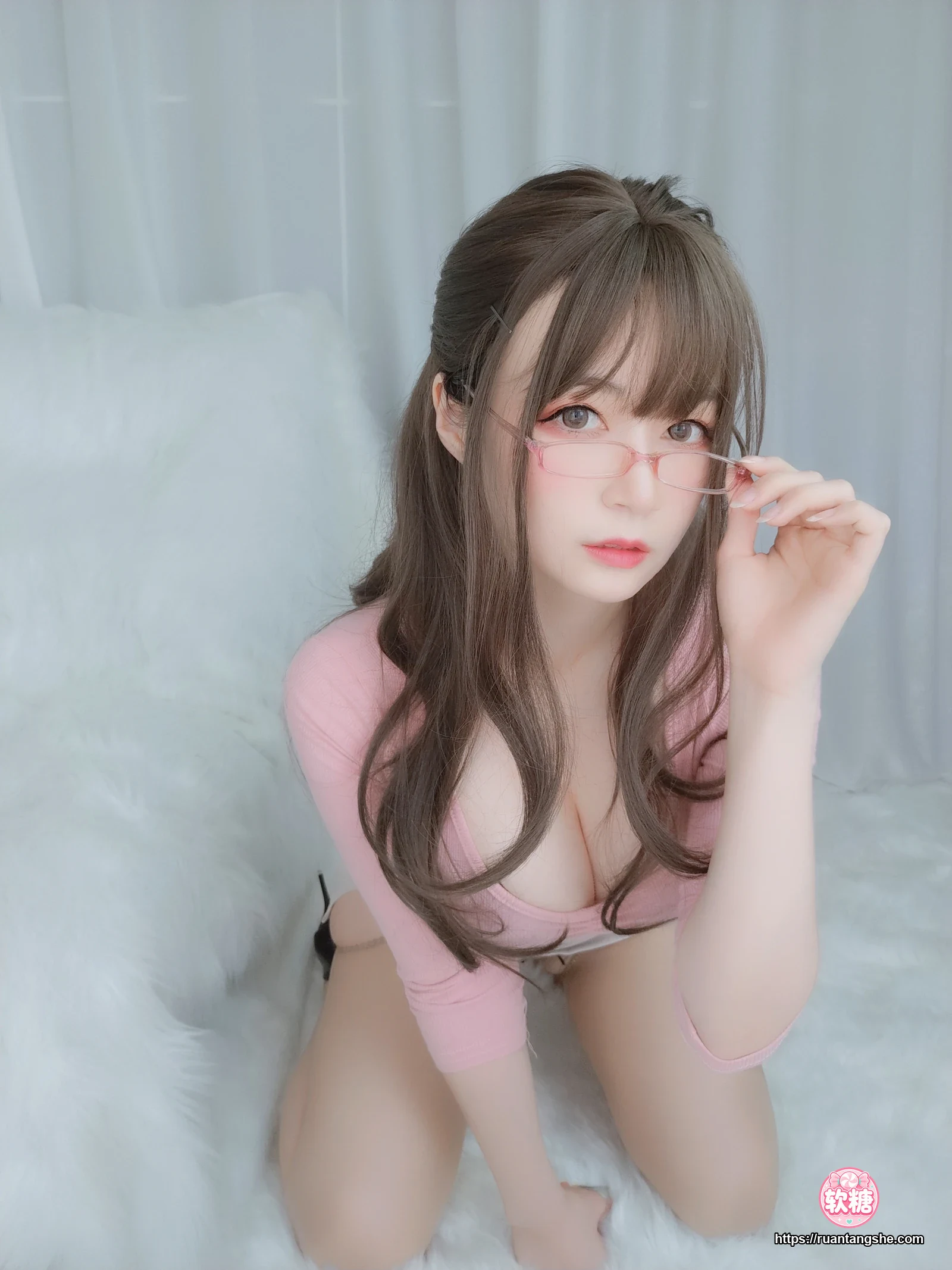 白银81 白银81 NO.031 - 甜美后辈