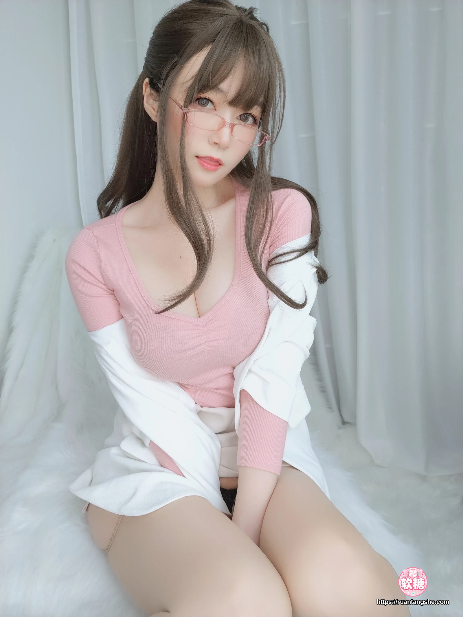 白银81 白银81 NO.031 - 甜美后辈