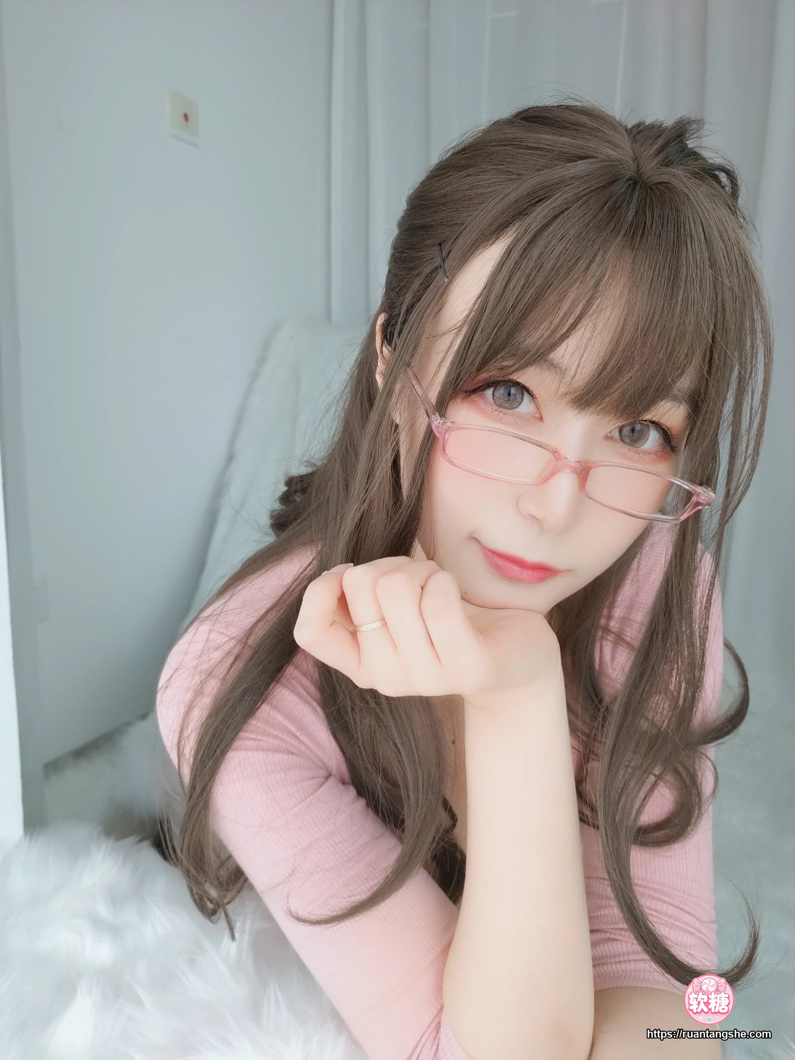白银81 白银81 NO.031 - 甜美后辈