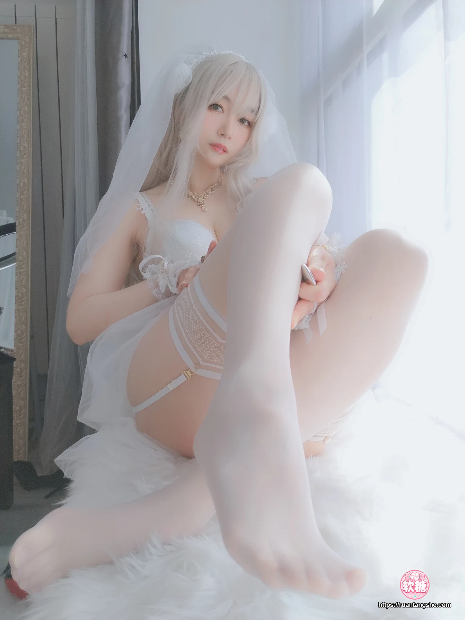 白银81 白银81 NO.033 - 纯白花嫁