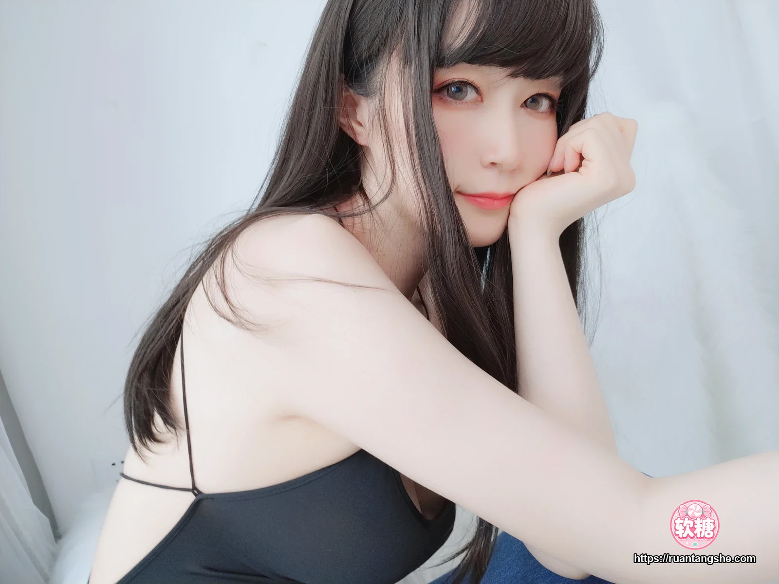 白银81 白银81 NO.037 - 露背上衣