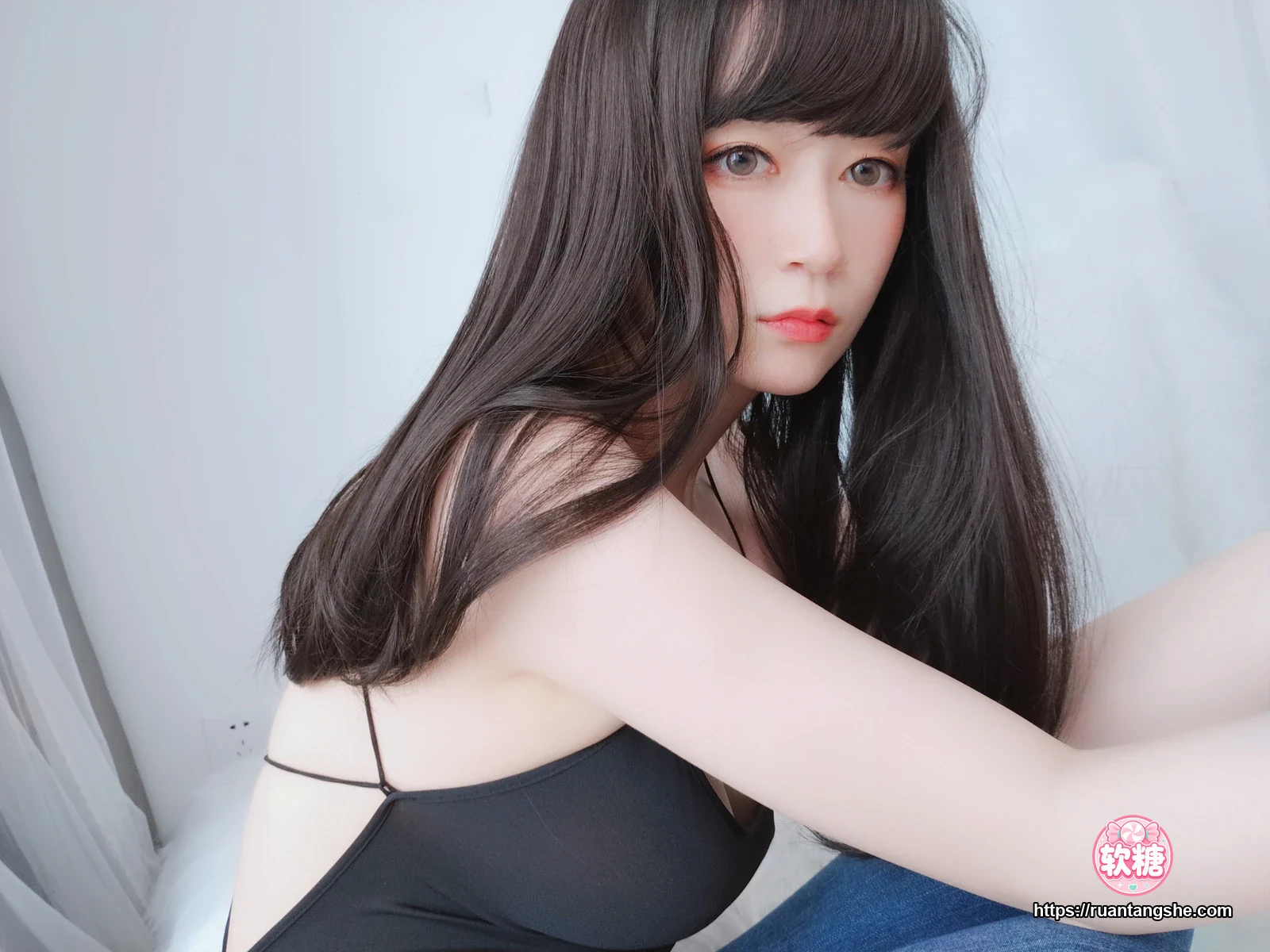 白银81 白银81 NO.037 - 露背上衣