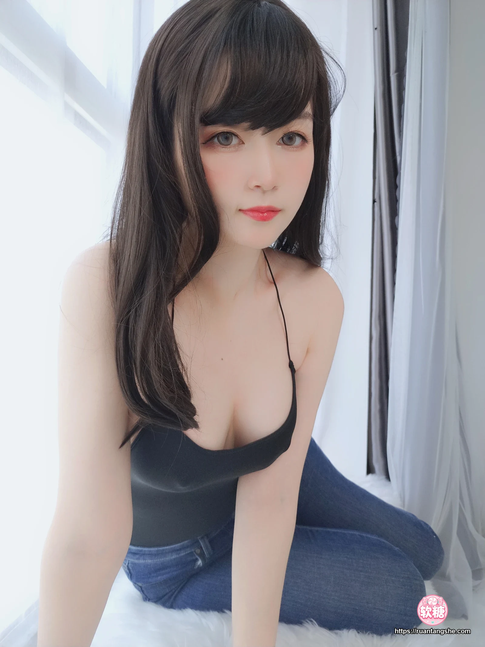 白银81 白银81 NO.037 - 露背上衣