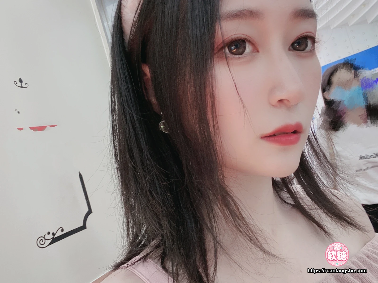 白银81 白银81 NO.045 - 桌面壁纸