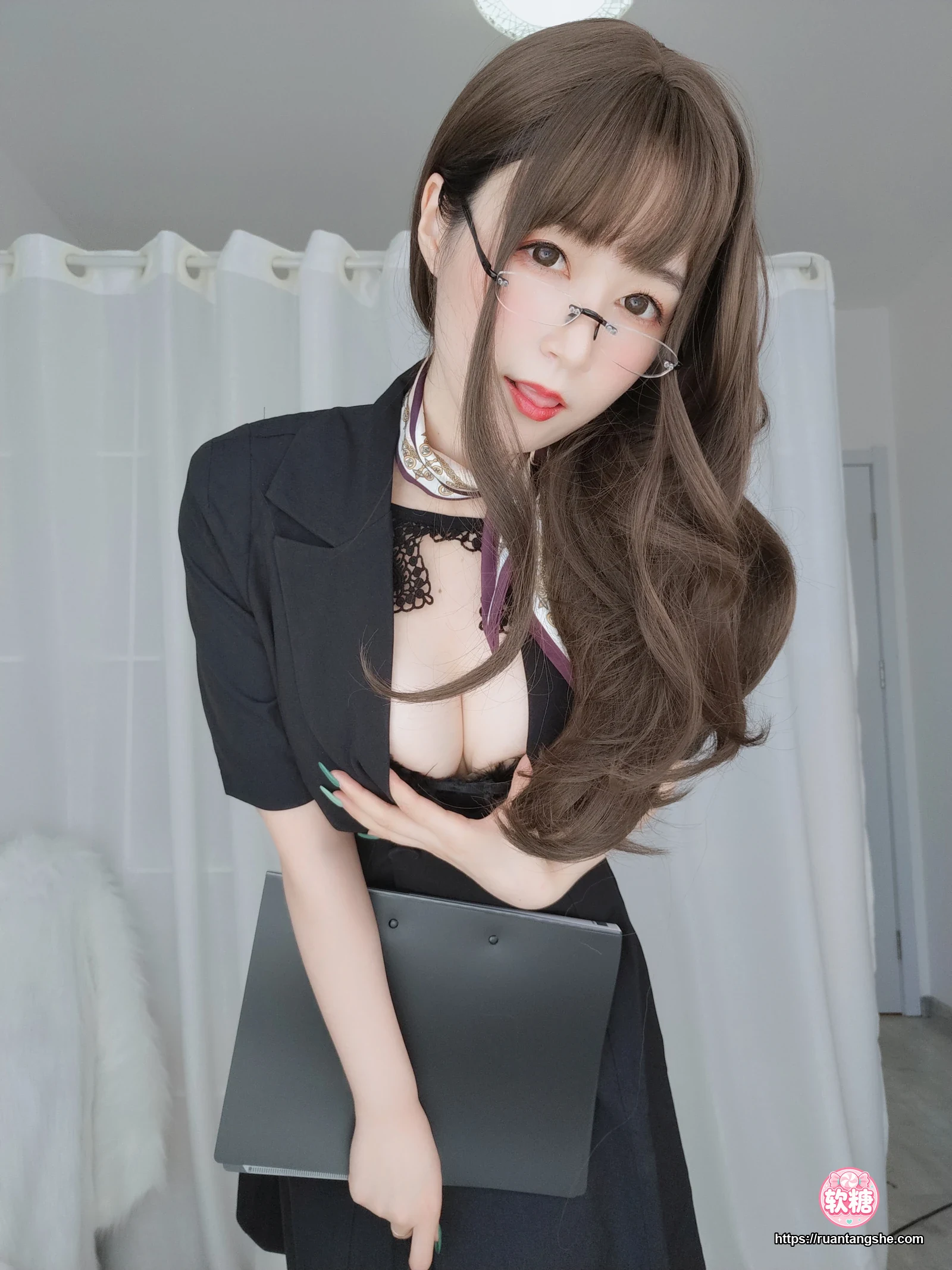 白银81 白银81 NO.046 - OL下的内衣