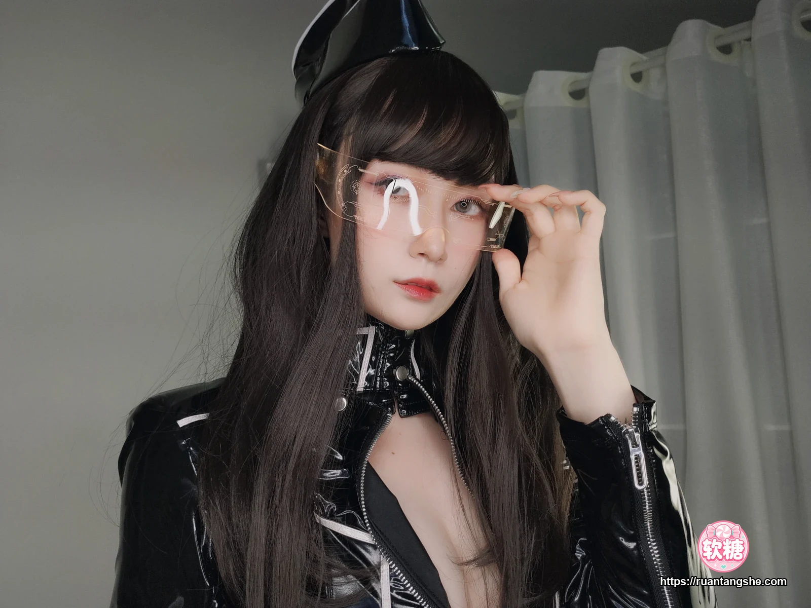 白银81 白银81 NO.048 - 通讯官