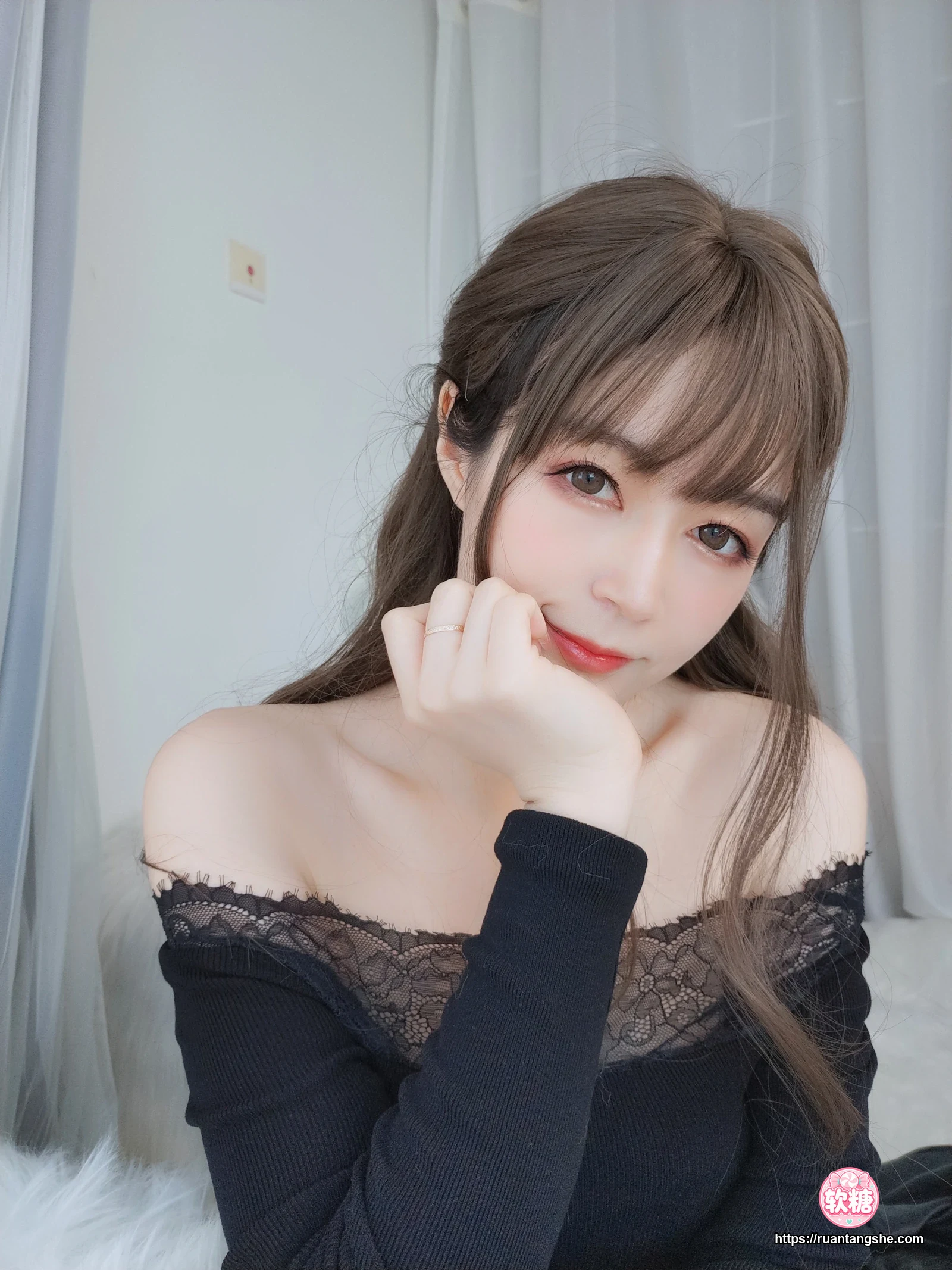 白银81 白银81 NO.049 - 黑西服