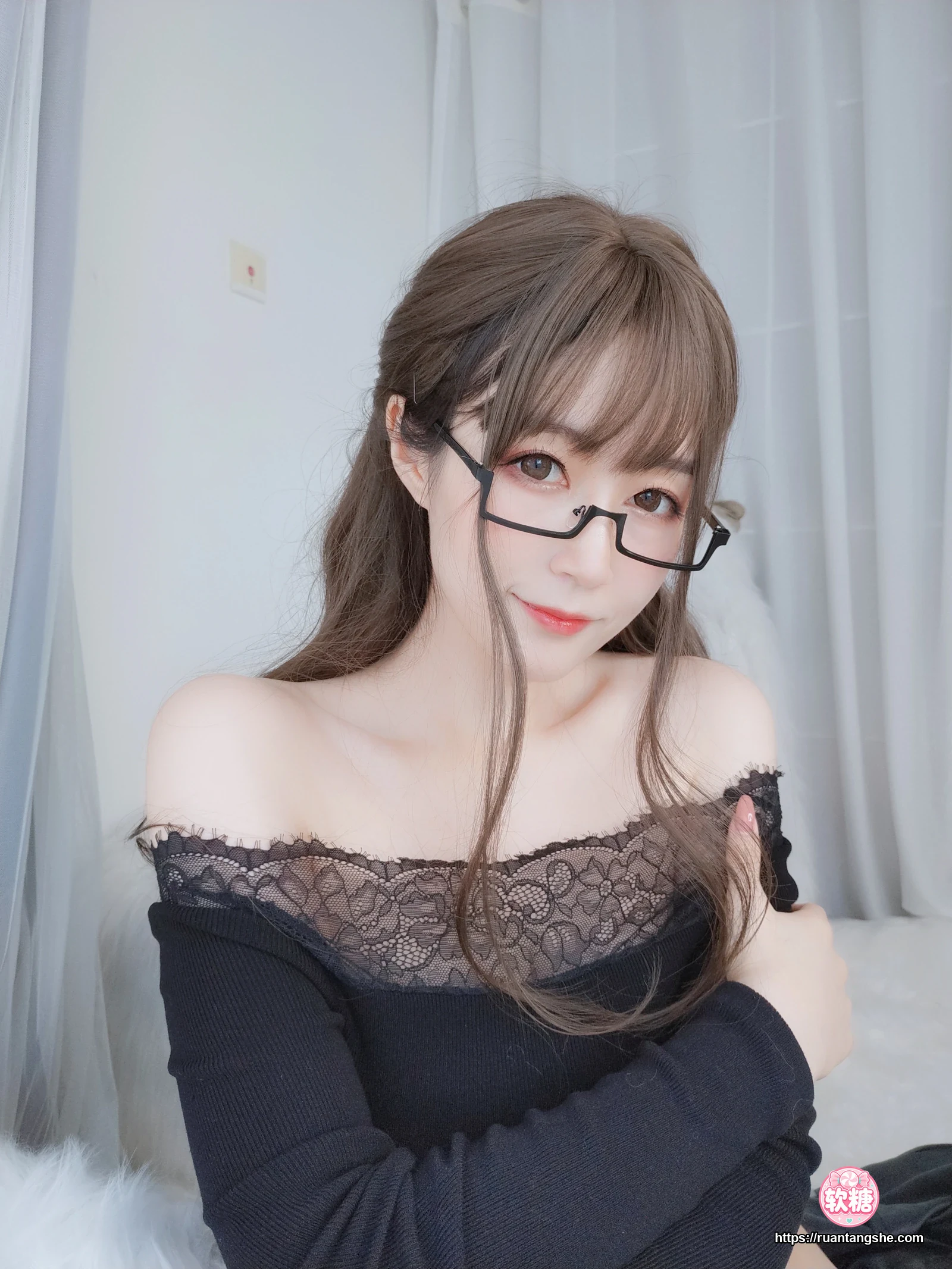 白银81 白银81 NO.049 - 黑西服
