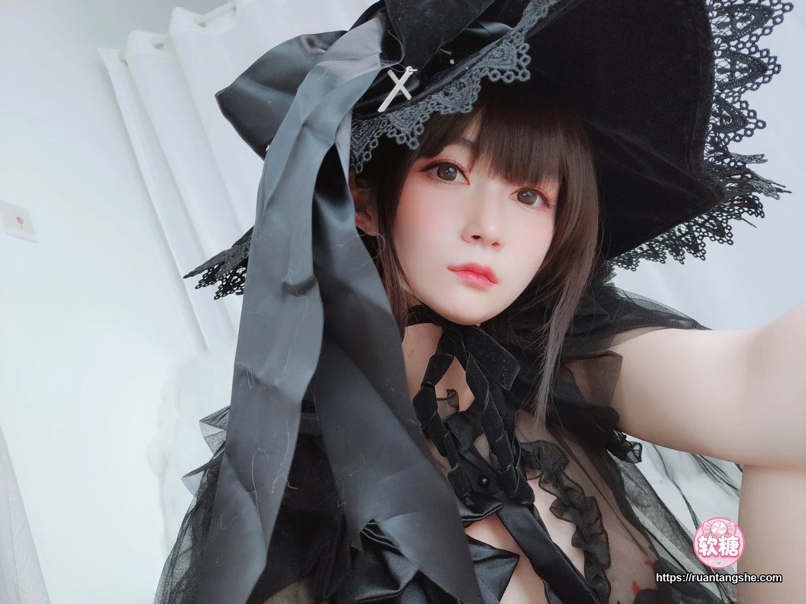 白银81 白银81 NO.050 - 自撮り Vol.44 见习魔女