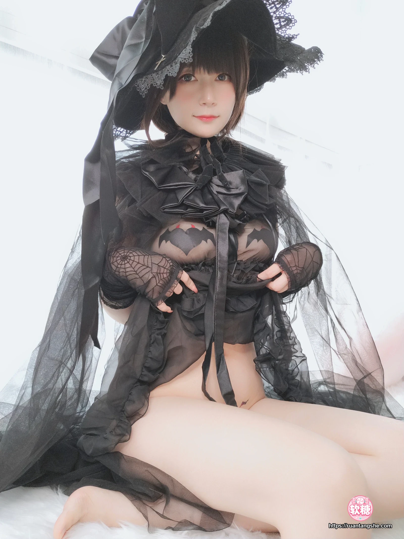 白银81 白银81 NO.050 - 自撮り Vol.44 见习魔女