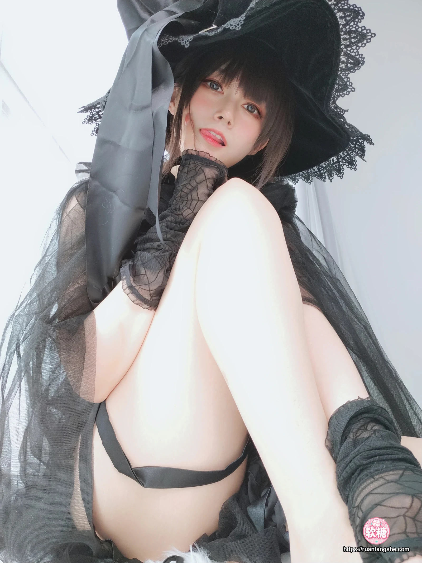 白银81 白银81 NO.050 - 自撮り Vol.44 见习魔女