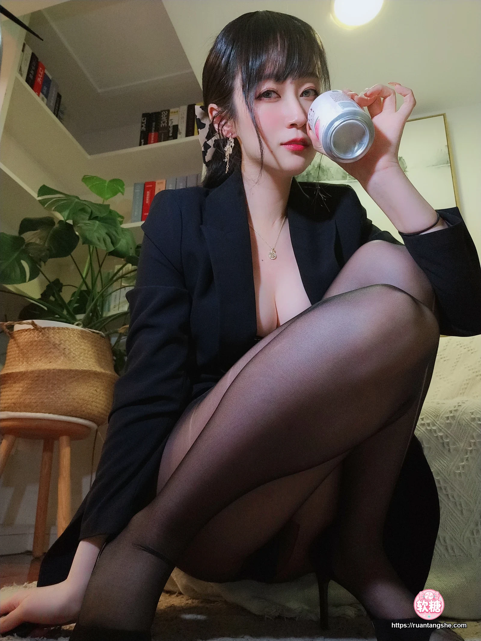 白银81 白银81 NO.052 - 自撮り Vol.49 西服自摄