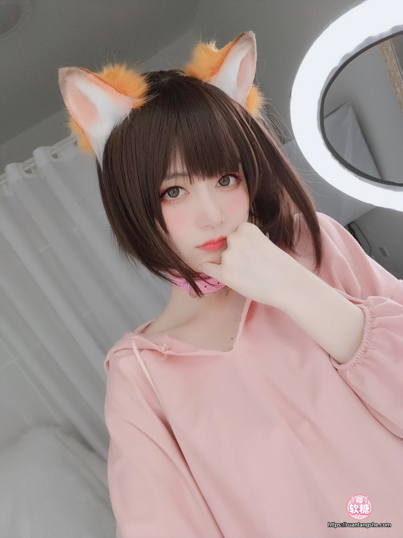 白银81 白银81 NO.054 - 自撮り Vol.51 粉红狐狸