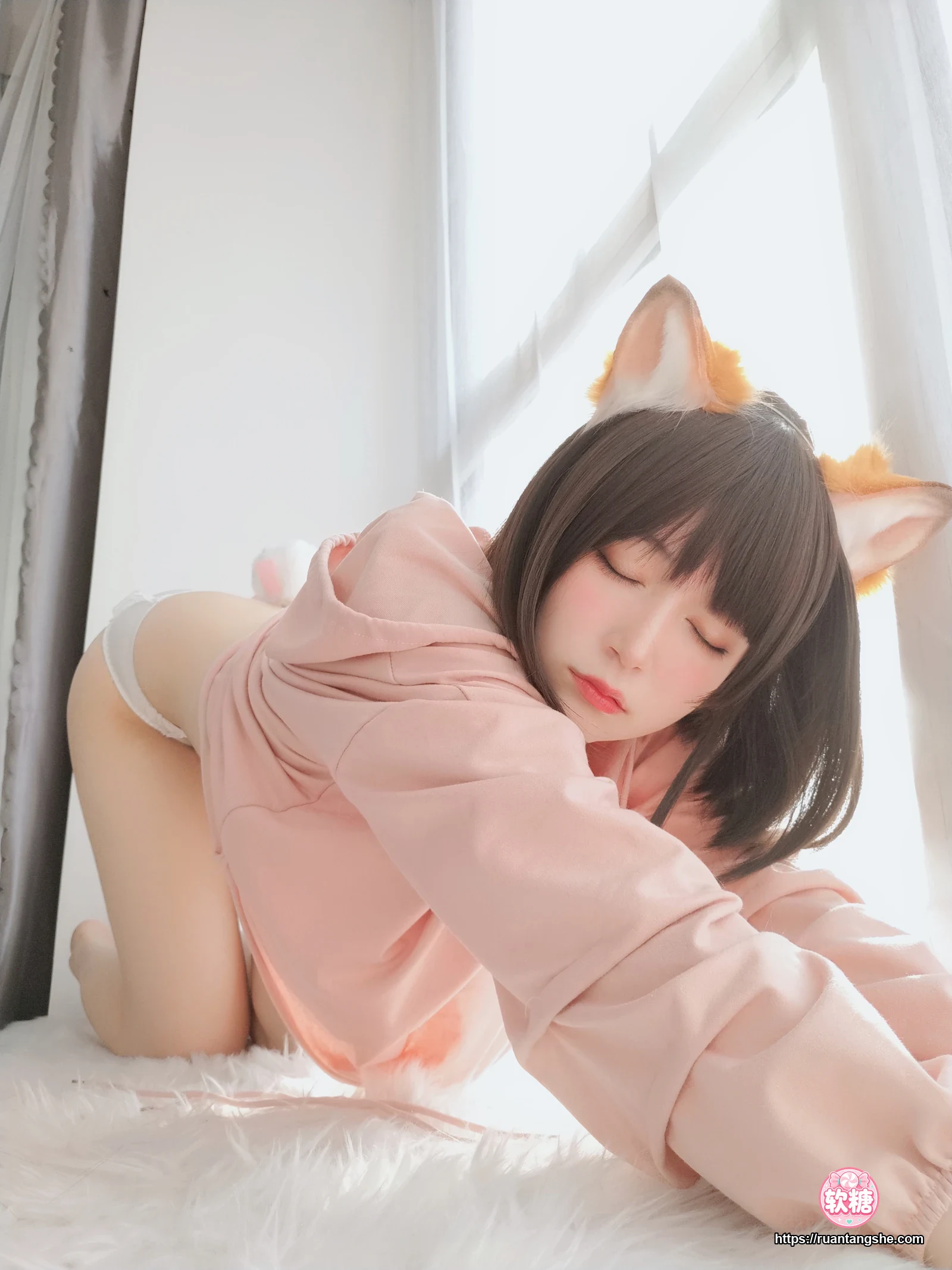 白银81 白银81 NO.054 - 自撮り Vol.51 粉红狐狸