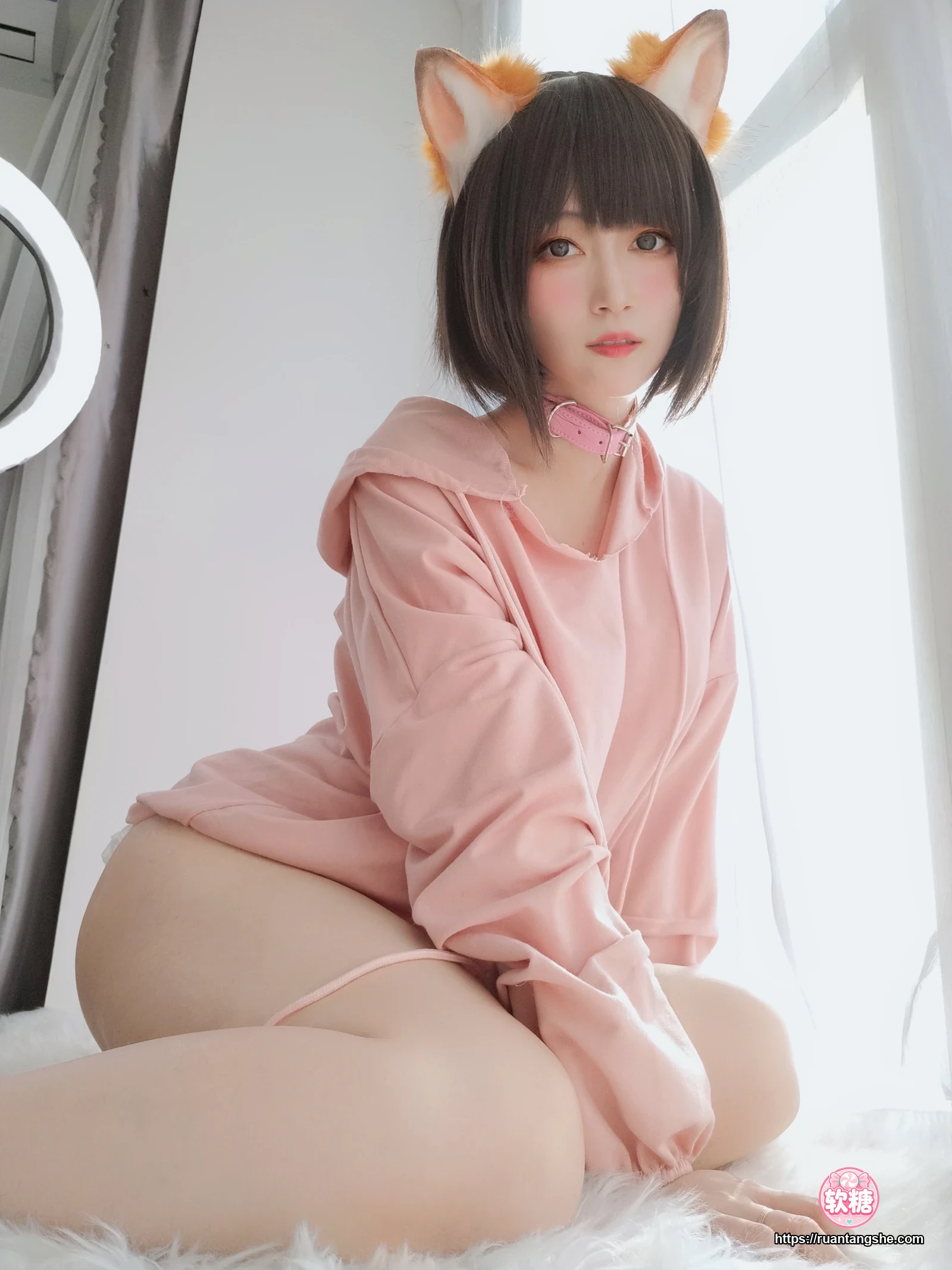 白银81 白银81 NO.054 - 自撮り Vol.51 粉红狐狸