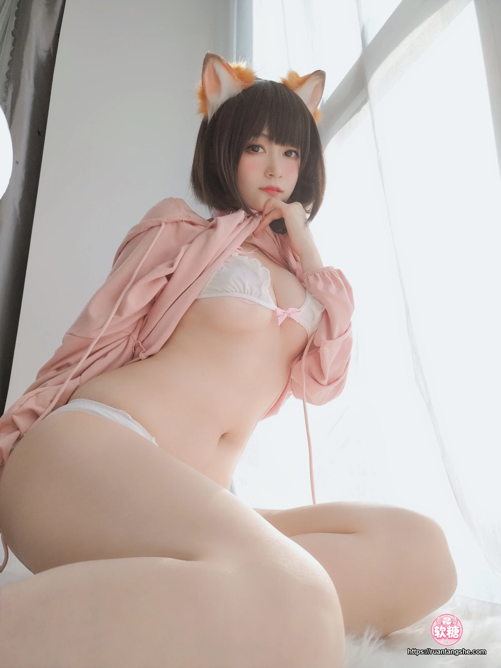 白银81 白银81 NO.054 - 自撮り Vol.51 粉红狐狸