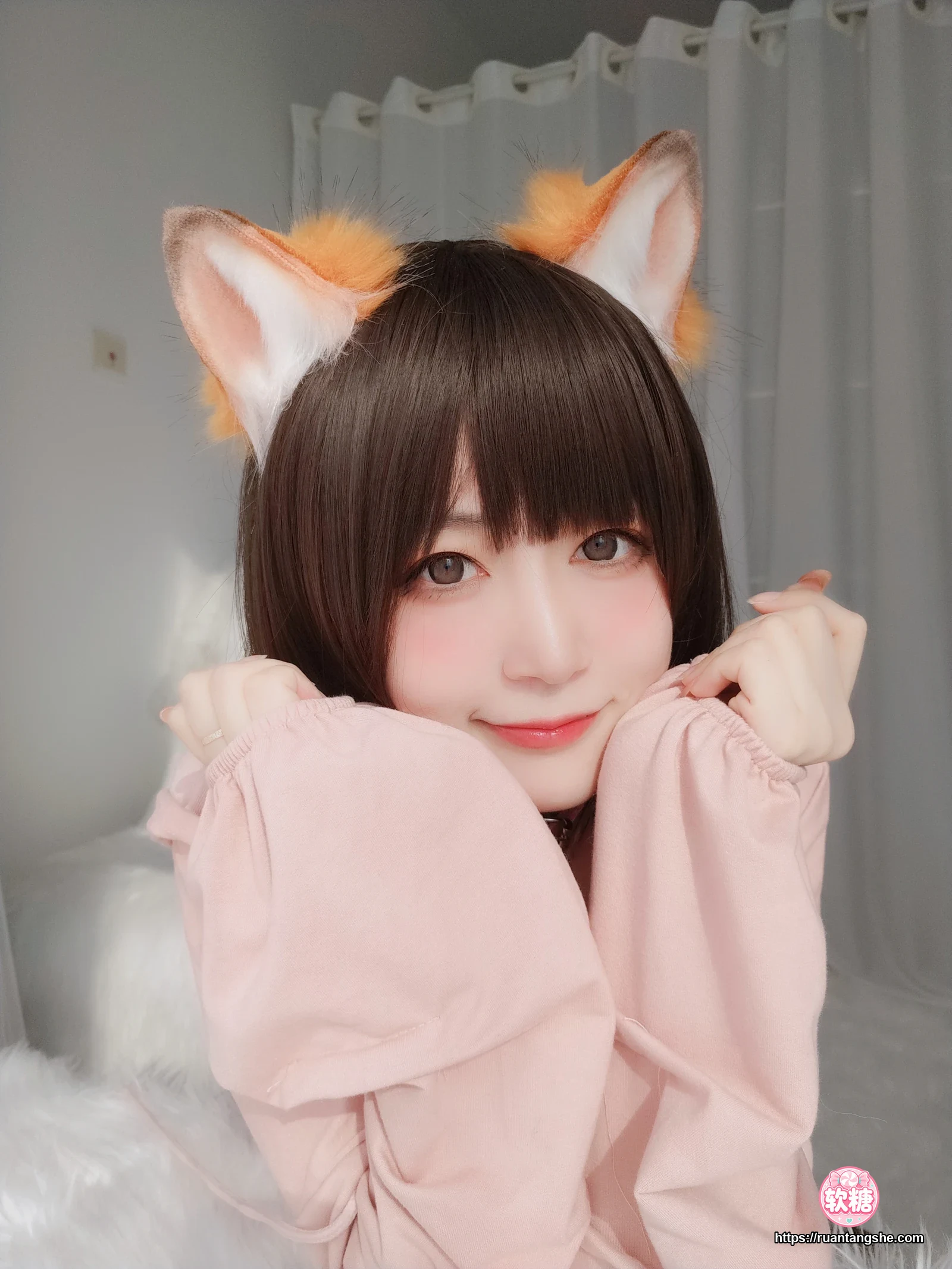 白银81 白银81 NO.054 - 自撮り Vol.51 粉红狐狸