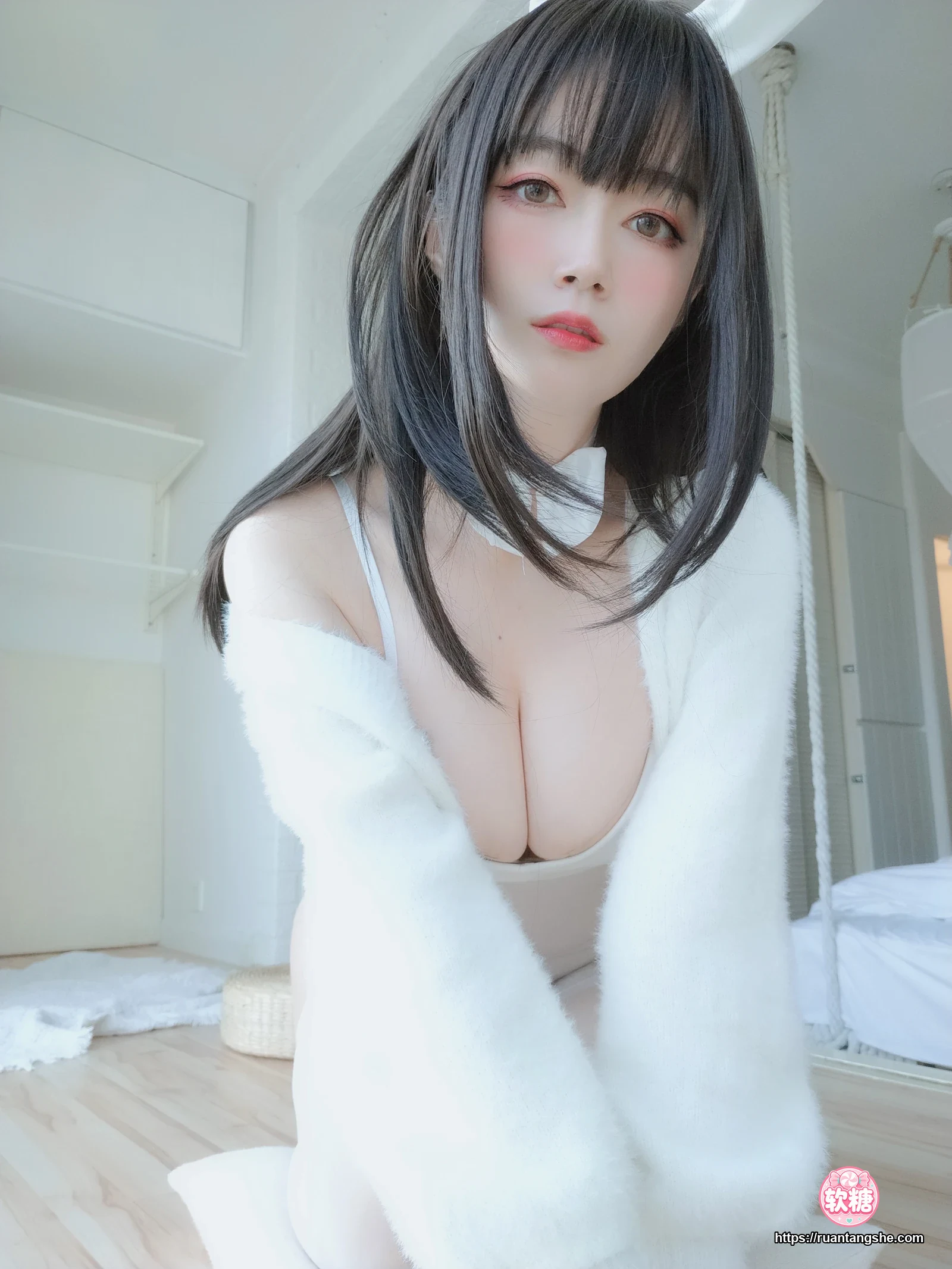 白银81 白银81 NO.055 - 自撮り Vol.52 白丝兔子