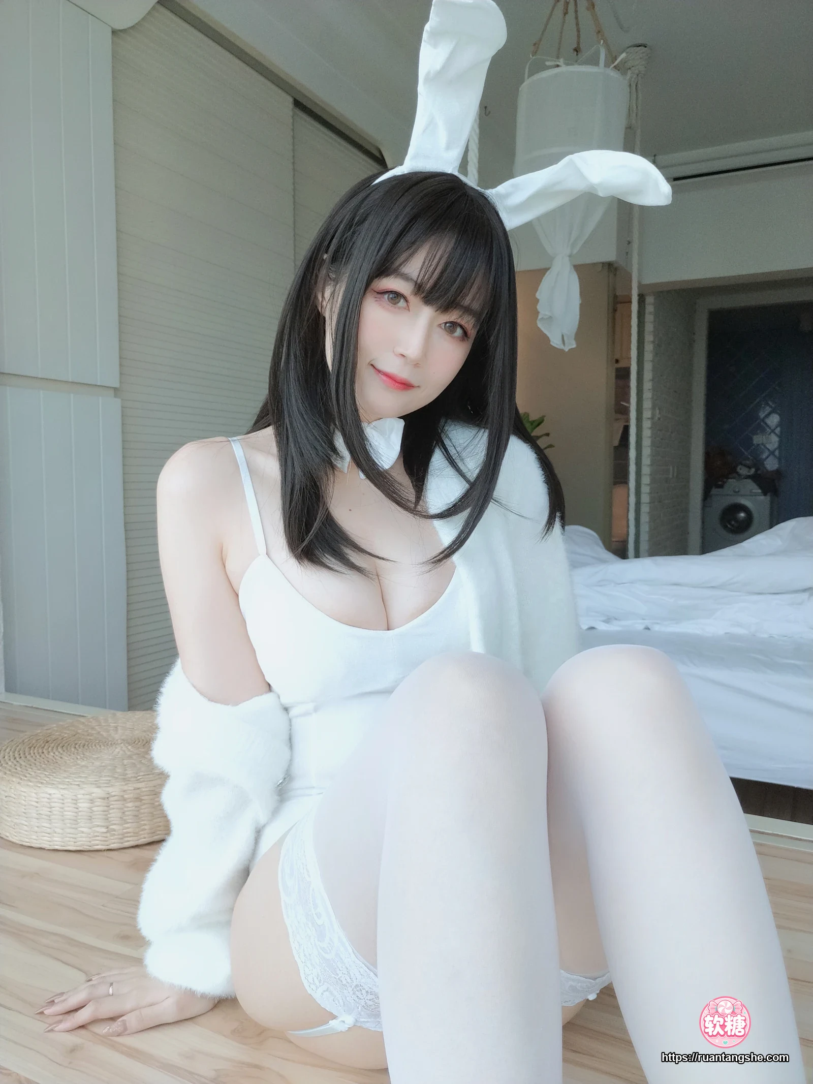 白银81 白银81 NO.055 - 自撮り Vol.52 白丝兔子