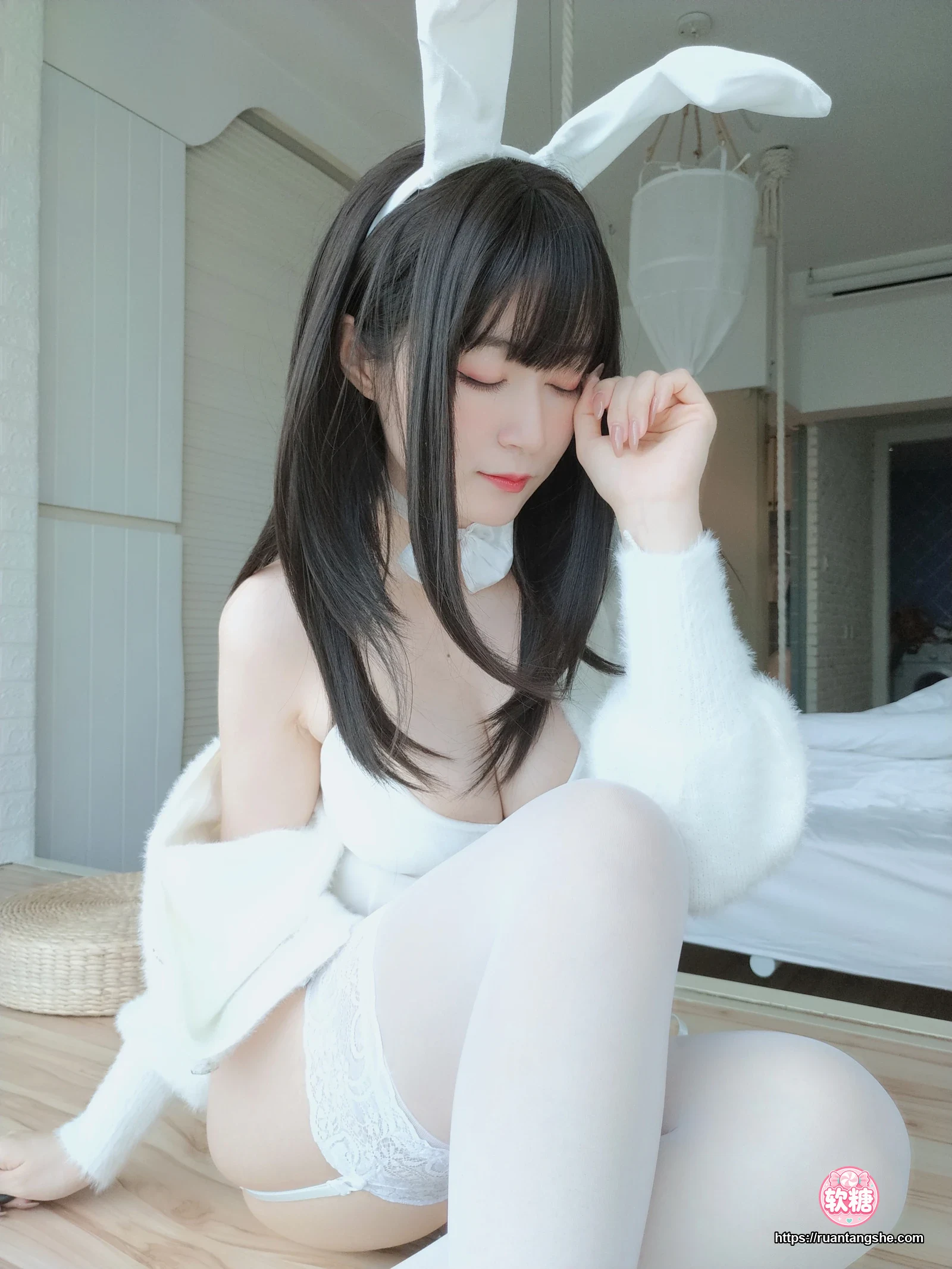 白银81 白银81 NO.055 - 自撮り Vol.52 白丝兔子
