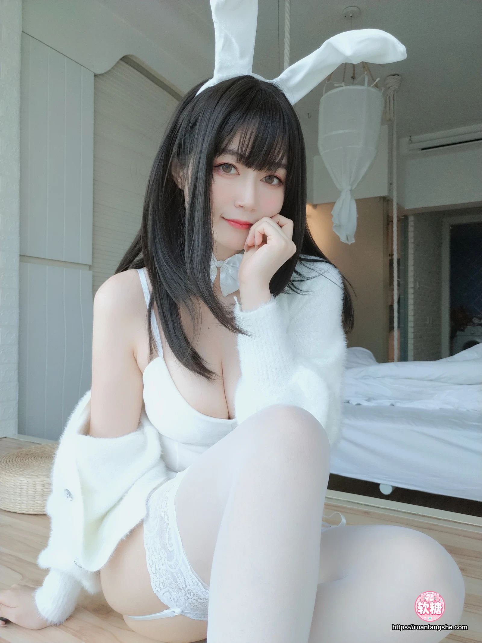 白银81 白银81 NO.055 - 自撮り Vol.52 白丝兔子