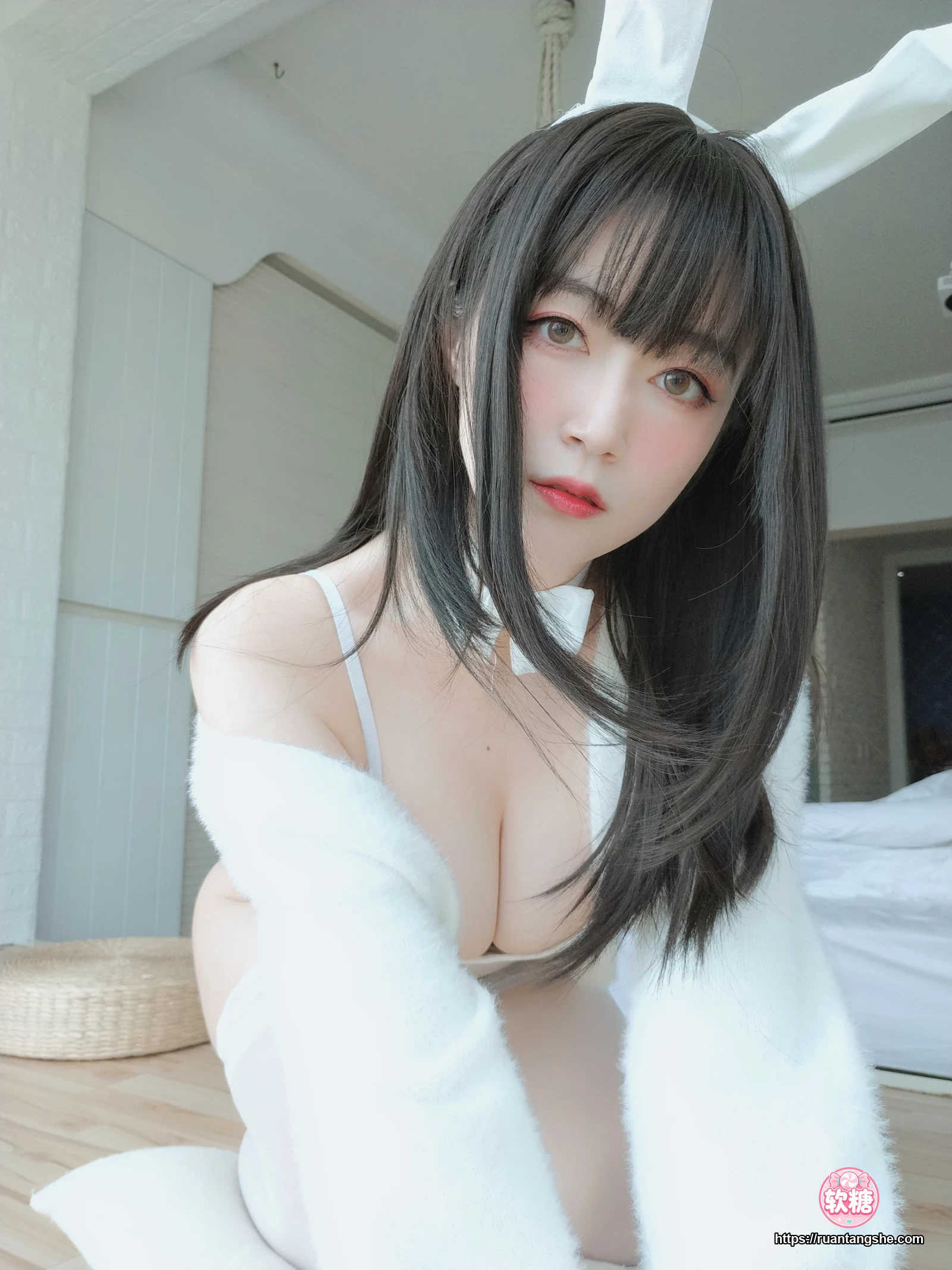 白银81 白银81 NO.055 - 自撮り Vol.52 白丝兔子