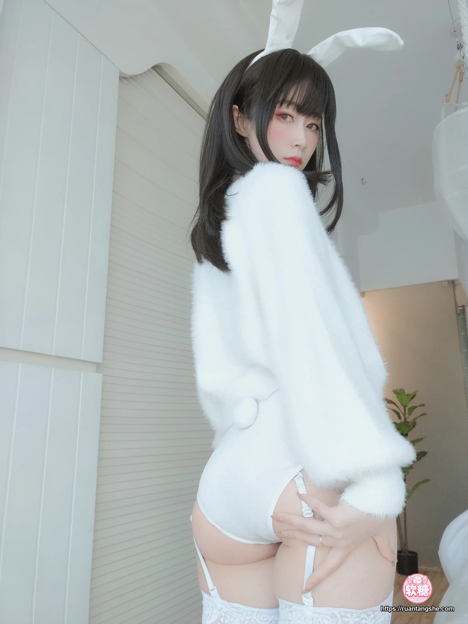 白银81 白银81 NO.055 - 自撮り Vol.52 白丝兔子