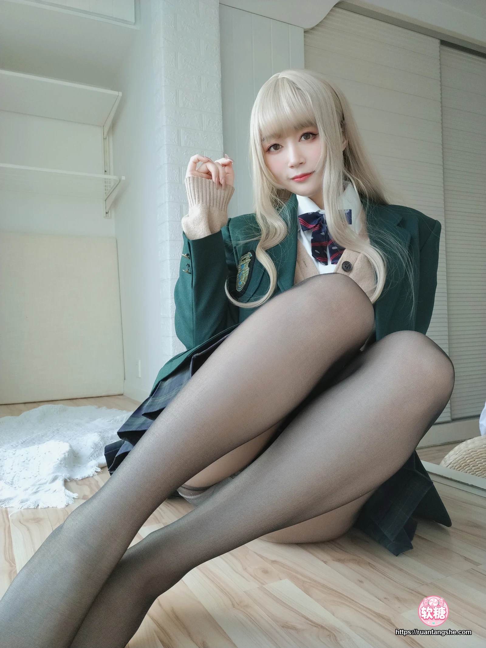 白银81 白银81 NO.056 - 自撮り Vol.53 灰色空间