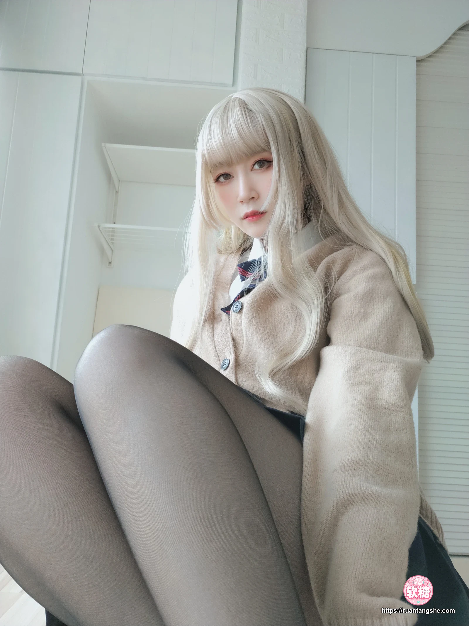 白银81 白银81 NO.056 - 自撮り Vol.53 灰色空间