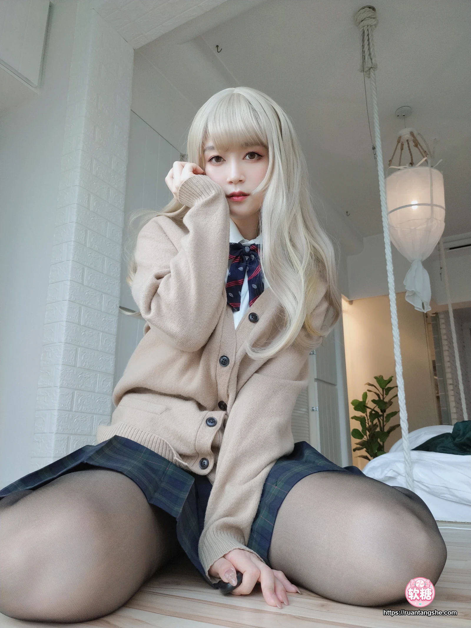 白银81 白银81 NO.056 - 自撮り Vol.53 灰色空间