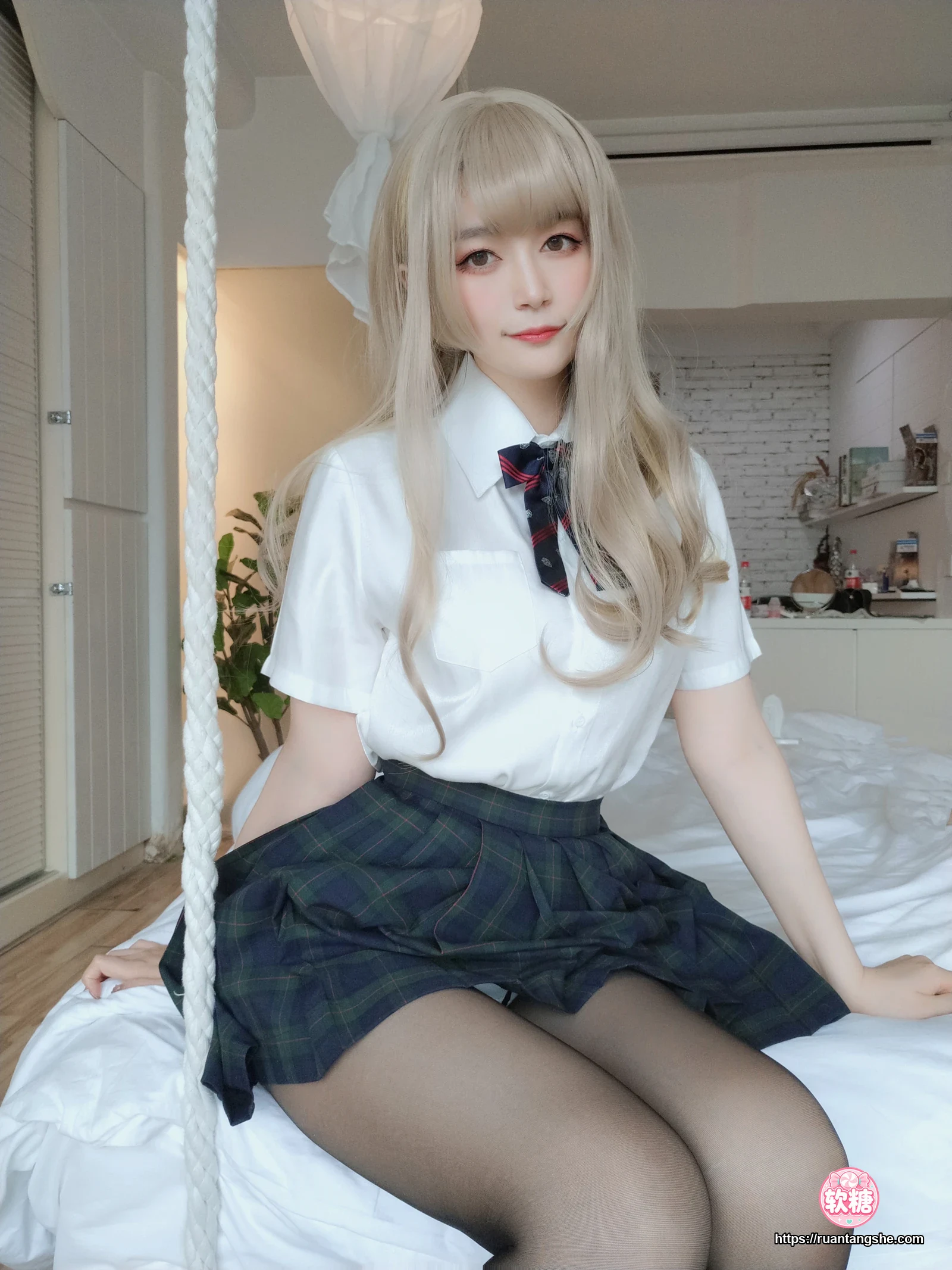 白银81 白银81 NO.056 - 自撮り Vol.53 灰色空间