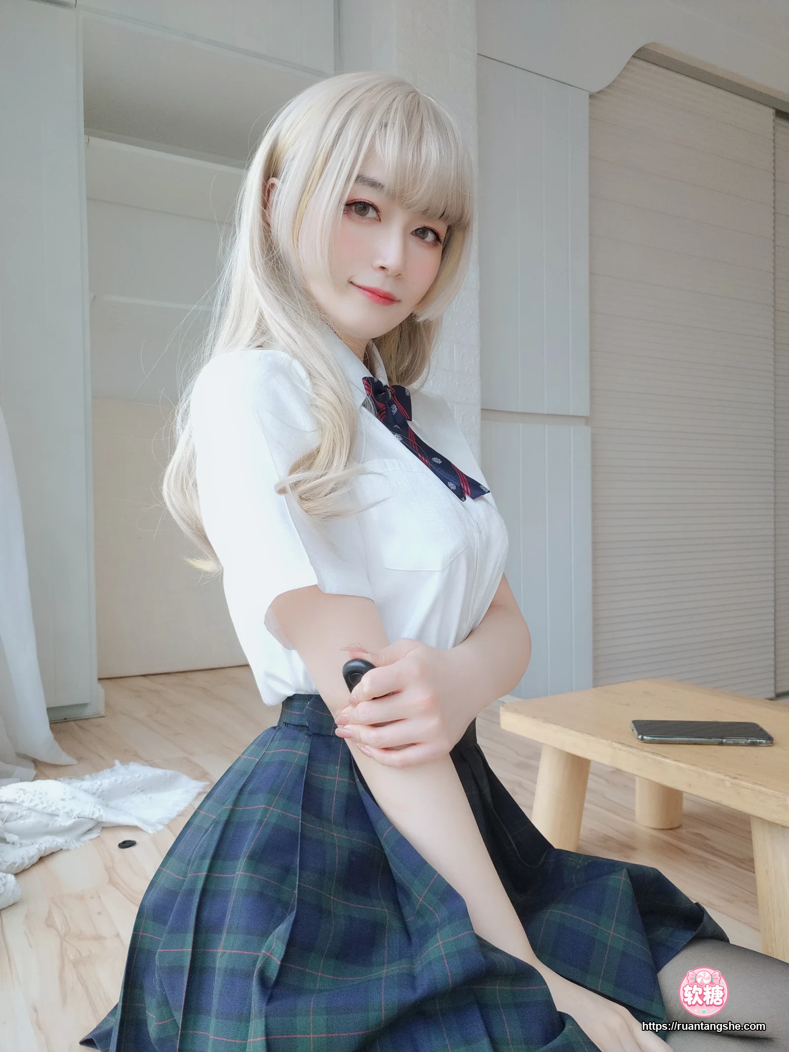 白银81 白银81 NO.056 - 自撮り Vol.53 灰色空间