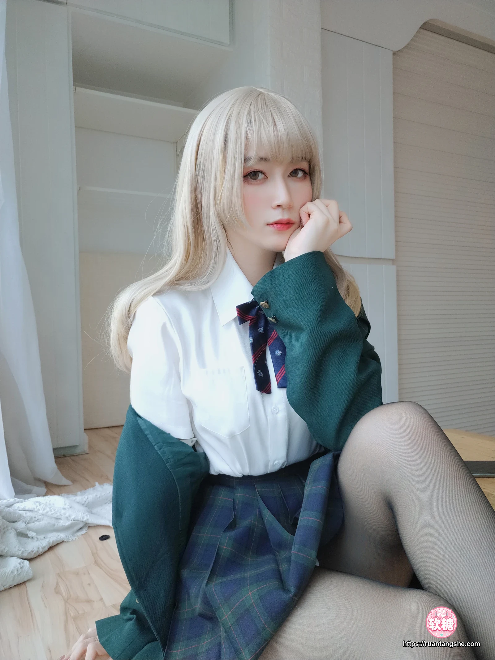 白银81 白银81 NO.056 - 自撮り Vol.53 灰色空间