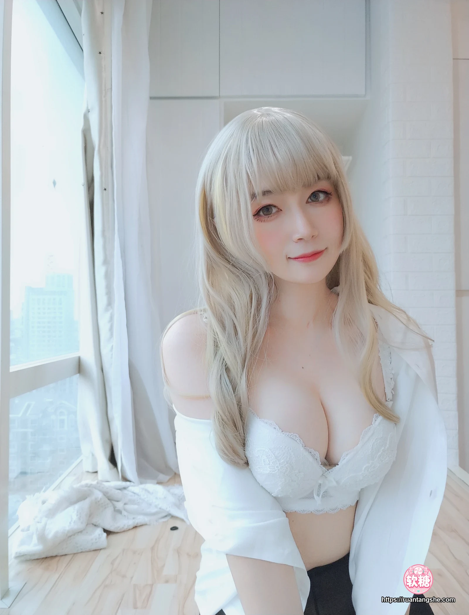 白银81 白银81 NO.056 - 自撮り Vol.53 灰色空间